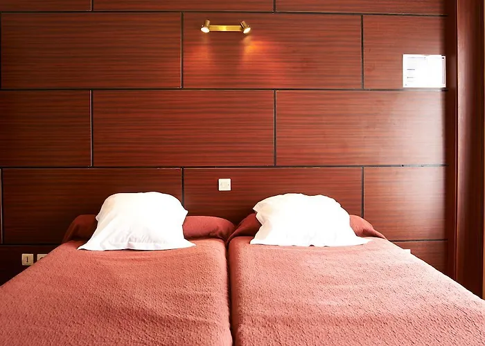 Maillot Hotel Neuilly-sur-Seine